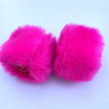 Women’s Faux Fur Arm Warmers – Plush Soft Cuffs – Elastic Winter Accessory