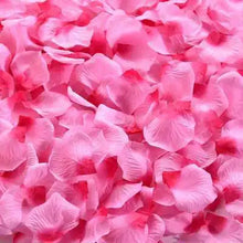 Artificial Silk Rose Petals (500–3000 pcs) – Romantic Wedding Decoration – Table or Aisle Scatter