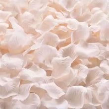 Artificial Silk Rose Petals (500–3000 pcs) – Romantic Wedding Decoration – Table or Aisle Scatter