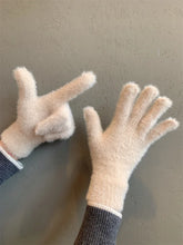 Women’s Mink Velvet Gloves – Plush Warm Five-Finger – Outdoor Cycling Cold-Proof